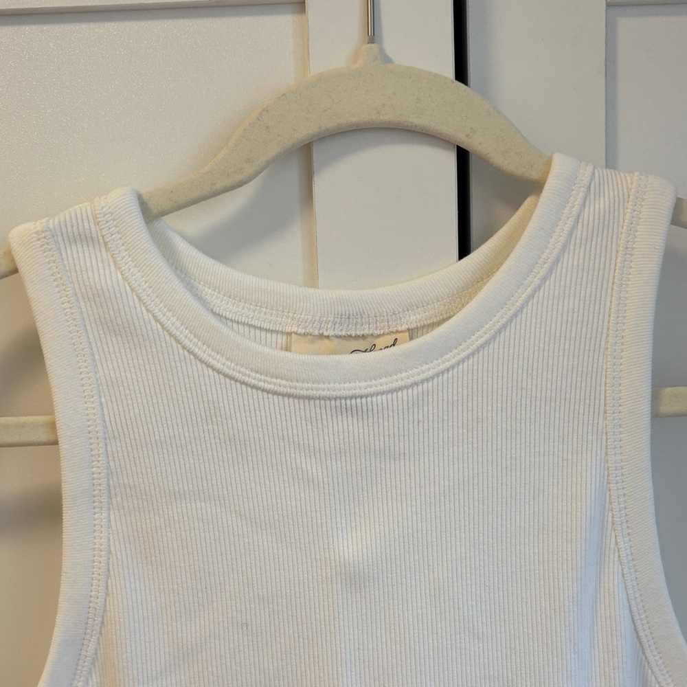 Universal Thread Ivory Ribbed Tee - image 5